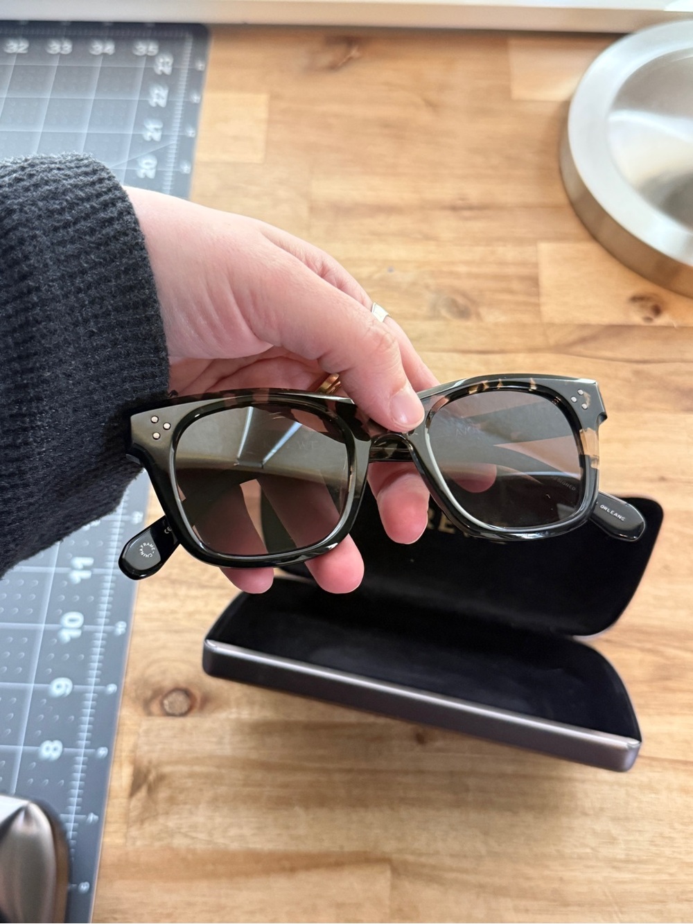 KREWE AVO Sunglasses - Grey - Picture 4 of 13